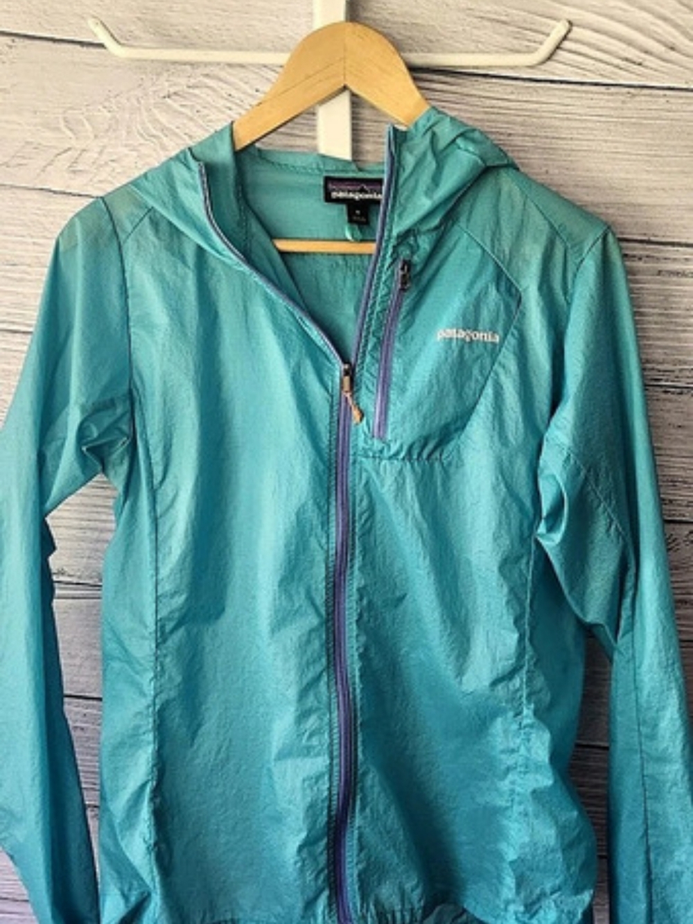 Patagonia Women's Houdini Air Jacket Nylon Hooded Teal Blue Small